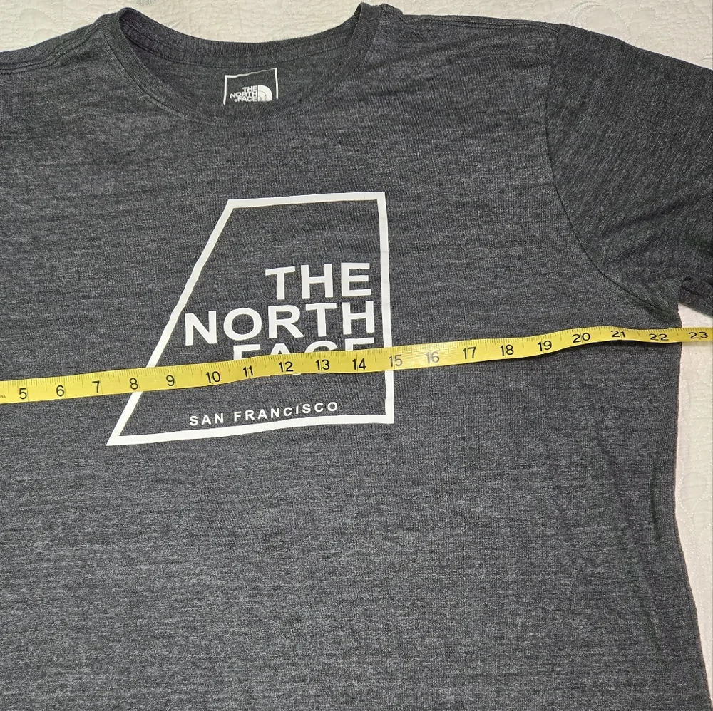 The North Face Men's Charcoal XL Tee Shirt